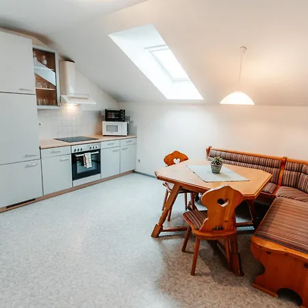 Annis Ausblick - Deine Im Salzkammergut *